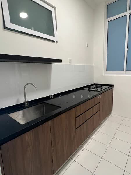 Condominium for Rent at QuayWest Residence - Lynnz Seow - Kitchen - PropertyGuru.com.my
