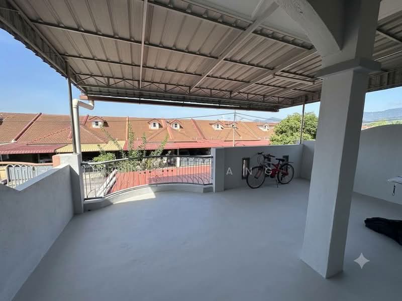 Rumah Teres 2 Tingkat untuk Dijual di Menglembu (Perak) - Gary Tang - Exterior - PropertyGuru.com.my