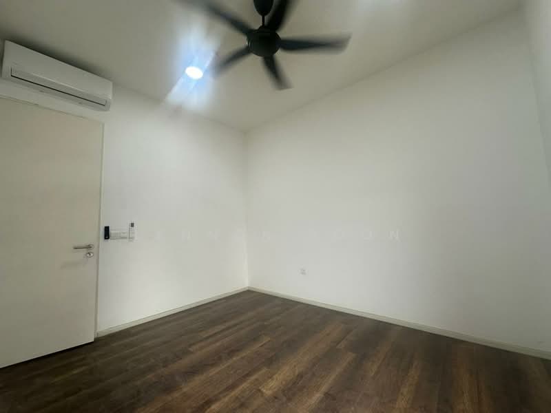 Service Residence for Sale at SqWhere Service Apartments - Lennon Poon - Interior - PropertyGuru.com.my
