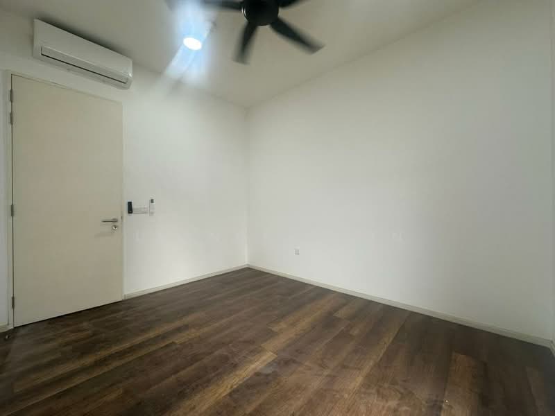 Service Residence for Sale at SqWhere Service Apartments - Lennon Poon - Interior - PropertyGuru.com.my