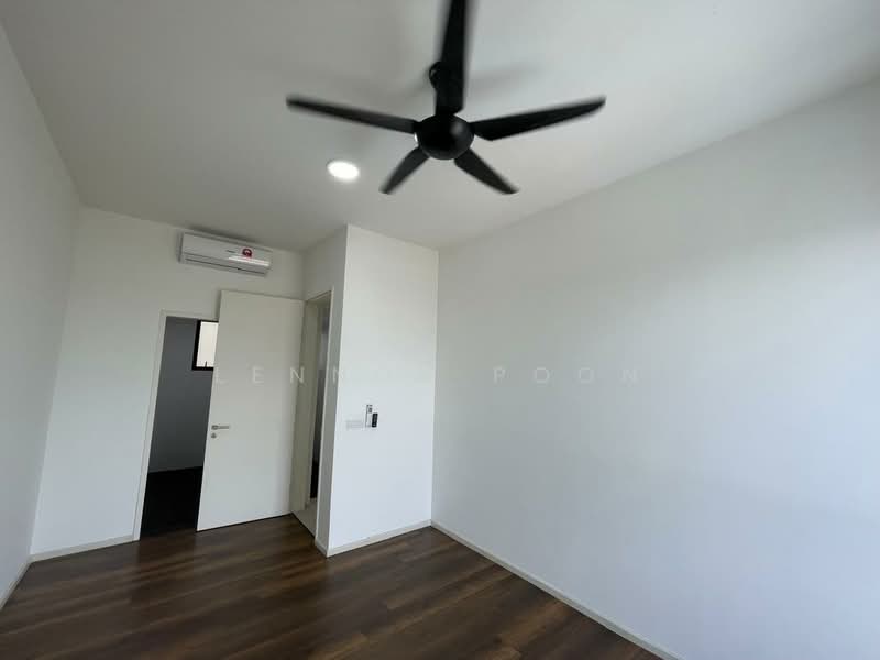 Service Residence for Sale at SqWhere Service Apartments - Lennon Poon - Interior - PropertyGuru.com.my