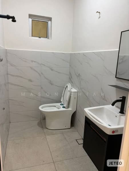 Rumah Teres 2-Tingkat untuk Dijual di Taman Gembira (Klang) - Mason Chiah - Bathroom - PropertyGuru.com.my