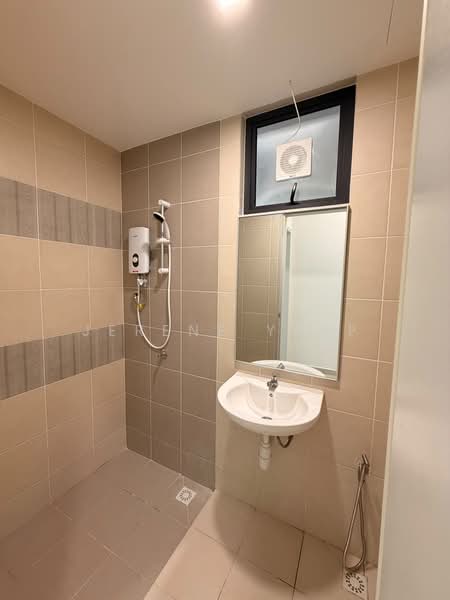Flat for Rent at IDEAL VENICE RESIDENCY - Jerene Yeap - Bathroom - PropertyGuru.com.my