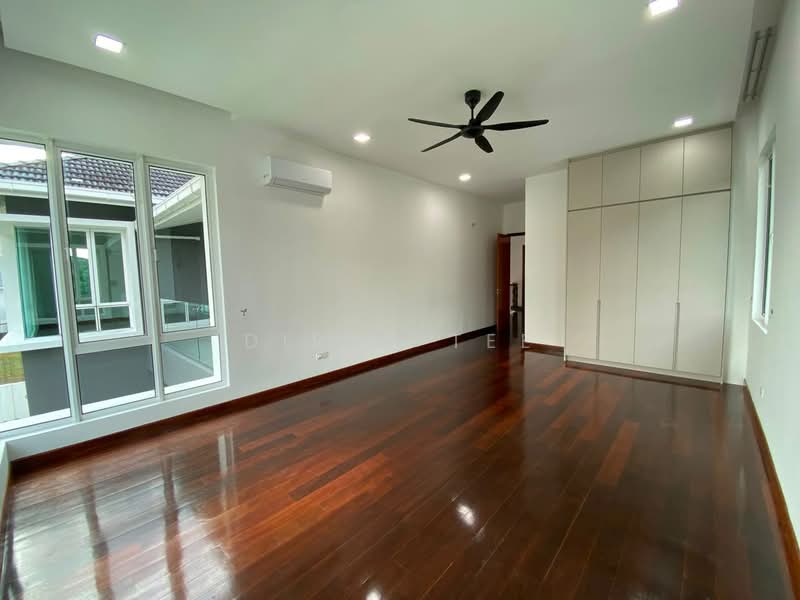 Bungalow for Rent in Ukay Bistari (Ulu Kelang) - Diren Tee - Bedroom - PropertyGuru.com.my