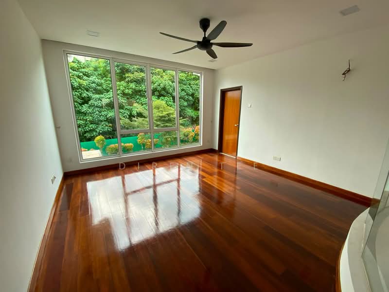 Bungalow for Rent in Ukay Bistari (Ulu Kelang) - Diren Tee - Living Room - PropertyGuru.com.my