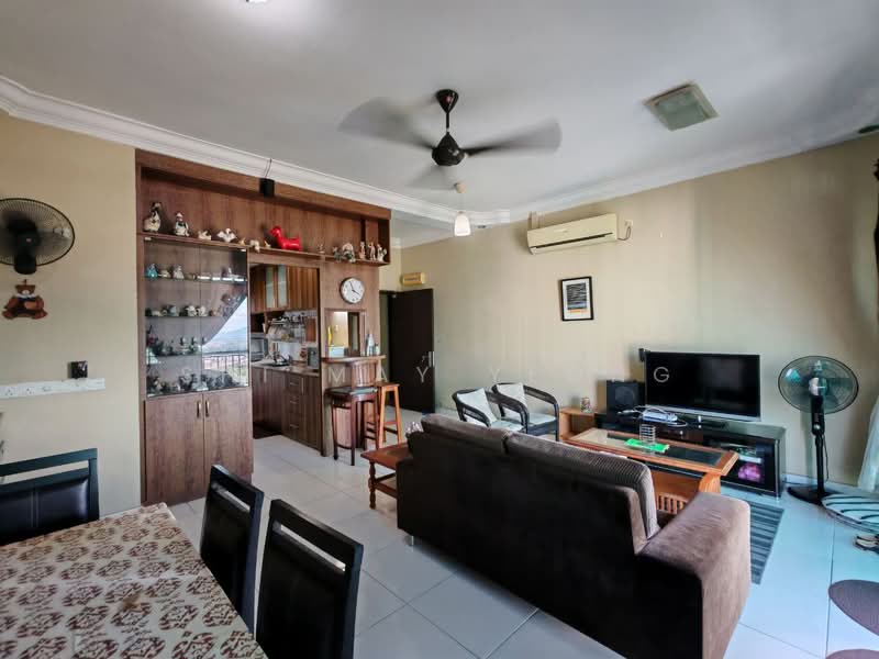 Service Residence for Sale at The Sky Executive Suites - Shi May Yeong - Living Room - PropertyGuru.com.my