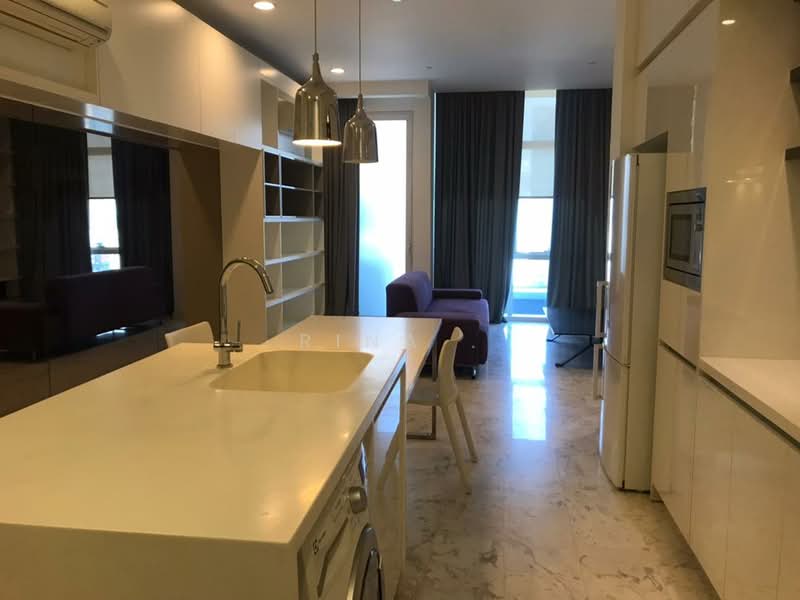 Servis Apartment untuk Dijual di The Face Suites (Platinum Suites) - Rina . - Living Room - PropertyGuru.com.my
