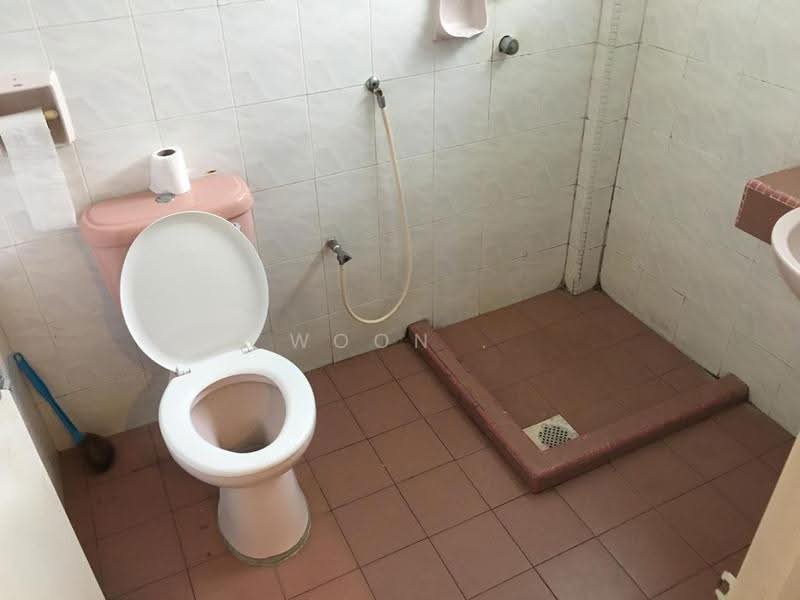 Hotel / Resort untuk Disewa di Melaka City (Melaka) - Woon . - Bathroom - PropertyGuru.com.my