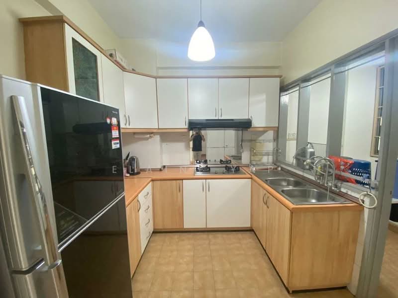 Kondominium untuk Dijual di Casa Puteri Condominium - Elaine Yap - Kitchen - PropertyGuru.com.my