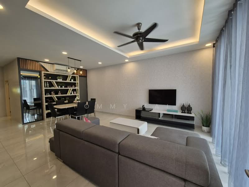 2-storey Terraced House for Sale in Bandar Dato Onn (Tebrau) - Tommy Tai - Living Room - PropertyGuru.com.my