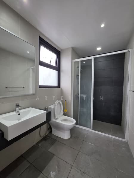 Service Residence for Rent at 28 Boulevard - Harper Tan - Bathroom - PropertyGuru.com.my