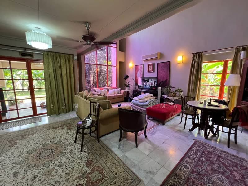 Bungalow for Sale in Taman Setiawangsa (Setiawangsa) - Edmizi Othman - Living Room - PropertyGuru.com.my