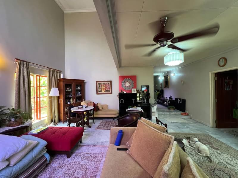 Bungalow for Sale in Taman Setiawangsa (Setiawangsa) - Edmizi Othman - Living Room - PropertyGuru.com.my