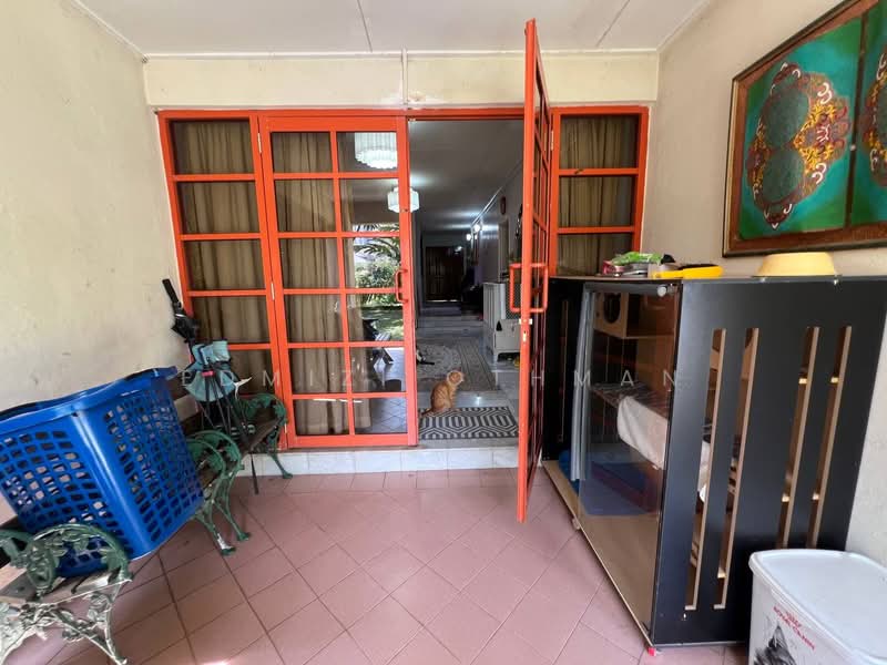 Bungalow for Sale in Taman Setiawangsa (Setiawangsa) - Edmizi Othman - Entrance - PropertyGuru.com.my