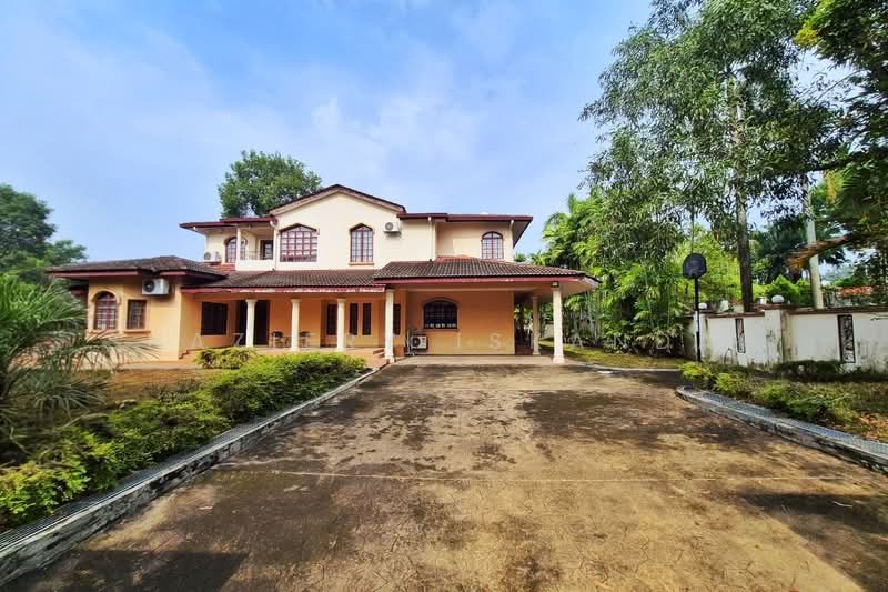 Bungalow House for Sale in Seksyen 6 (Kota Damansara) - Shaziery Iskandar - Exterior - PropertyGuru.com.my