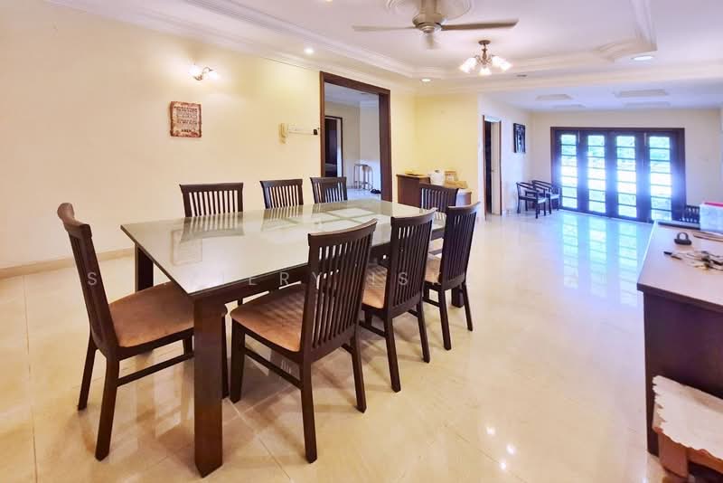 Bungalow House for Sale in Seksyen 6 (Kota Damansara) - Shaziery Iskandar - Dining Room - PropertyGuru.com.my