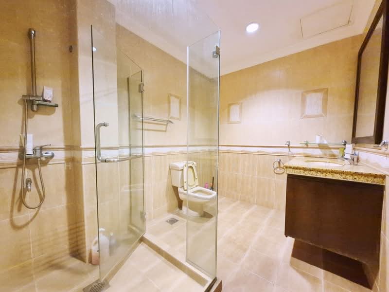 Bungalow House for Sale in Seksyen 6 (Kota Damansara) - Shaziery Iskandar - Bathroom - PropertyGuru.com.my
