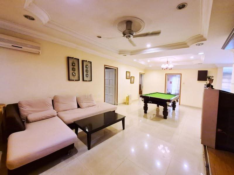 Bungalow House for Sale in Seksyen 6 (Kota Damansara) - Shaziery Iskandar - Living Room - PropertyGuru.com.my