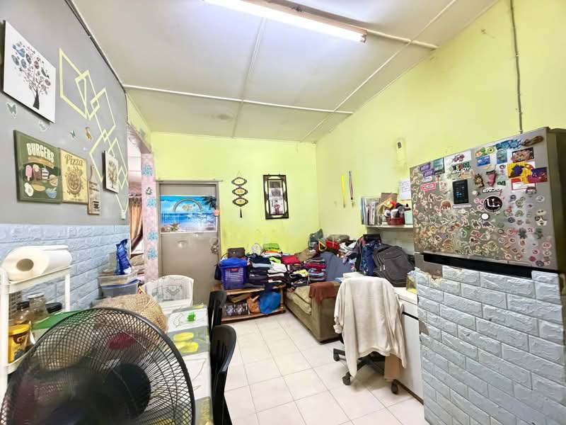 Rumah Teres 1 Tingkat untuk Dijual di Bandar Seri Ehsan (Tanjong Duabelas) - Jo-e Lim - Interior - PropertyGuru.com.my