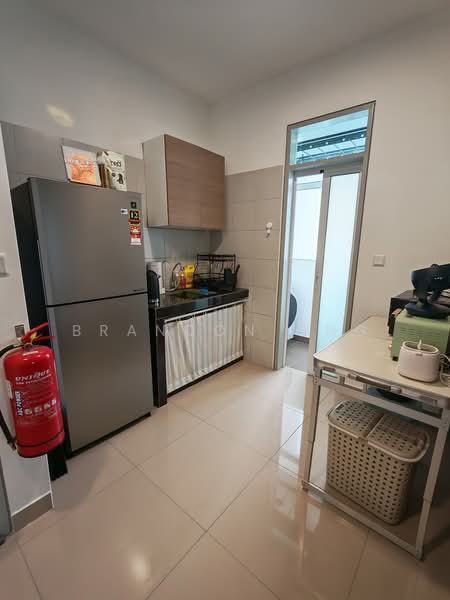 Servis Apartment untuk Dijual di Bayu Residensi - Brandon Ong - Kitchen - PropertyGuru.com.my