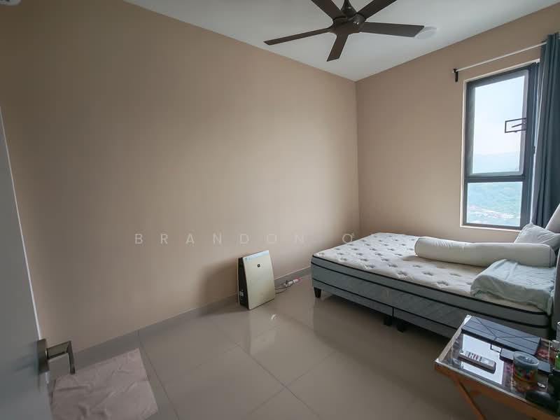 Servis Apartment untuk Dijual di Bayu Residensi - Brandon Ong - Bedroom - PropertyGuru.com.my
