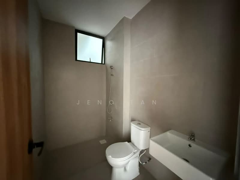 Servis Apartment untuk Dijual di The Glen - Jeno Tan - Bathroom - PropertyGuru.com.my