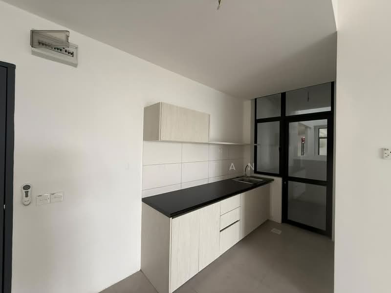 Servis Apartment untuk Dijual di The Glen - Jeno Tan - Kitchen - PropertyGuru.com.my