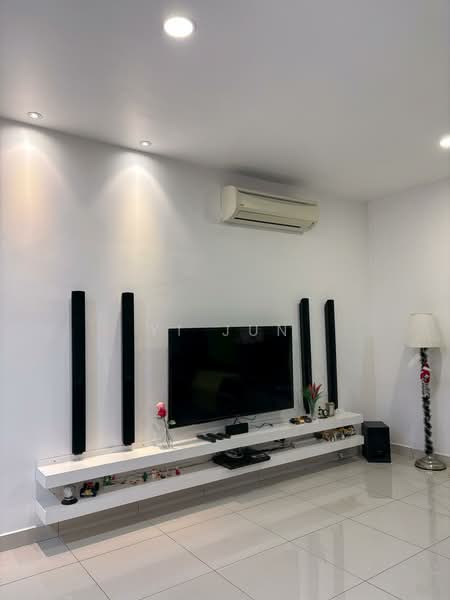 Service Residence for Rent at TRiGON Luxury Residences - Yi Jun - Living Room - PropertyGuru.com.my