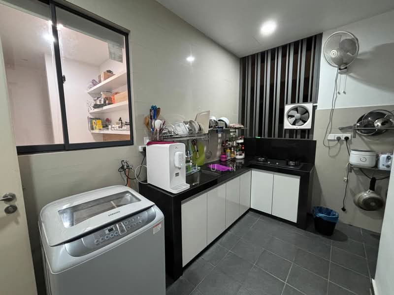 Service Residence for Rent at TRiGON Luxury Residences - Yi Jun - Kitchen - PropertyGuru.com.my