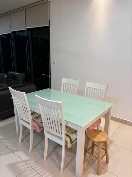 Service Residence for Rent at TRiGON Luxury Residences - Yi Jun - Dining Room - PropertyGuru.com.my