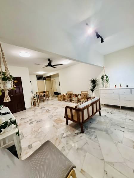 Pangsapuri untuk Dijual di Desa Pandan Baiduri Apartment Block C1 - Salmi Binti Aripin - PropertyGuru.com.my