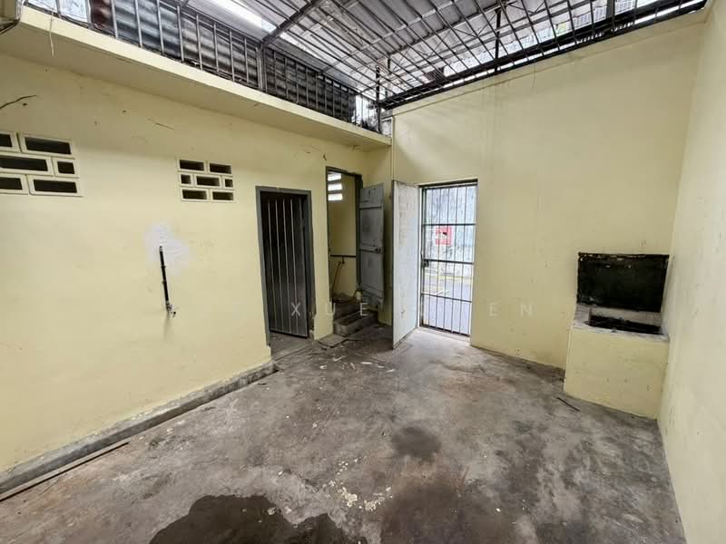 Shop for Sale in Jelutong (Penang) - Lee Xue Chen - Interior - PropertyGuru.com.my