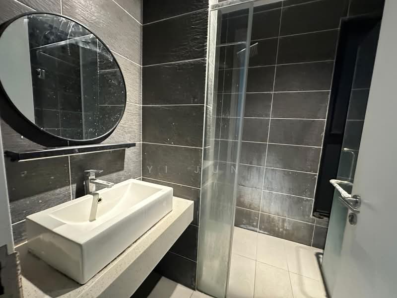 Servis Apartment untuk Disewa di Le Pavillion - Yi Jun - Bathroom - PropertyGuru.com.my