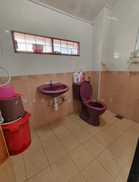 Rumah Teres 2 Tingkat untuk Dijual di Wangsa Maju (Kuala Lumpur) - Marcus Chye - Bathroom - PropertyGuru.com.my