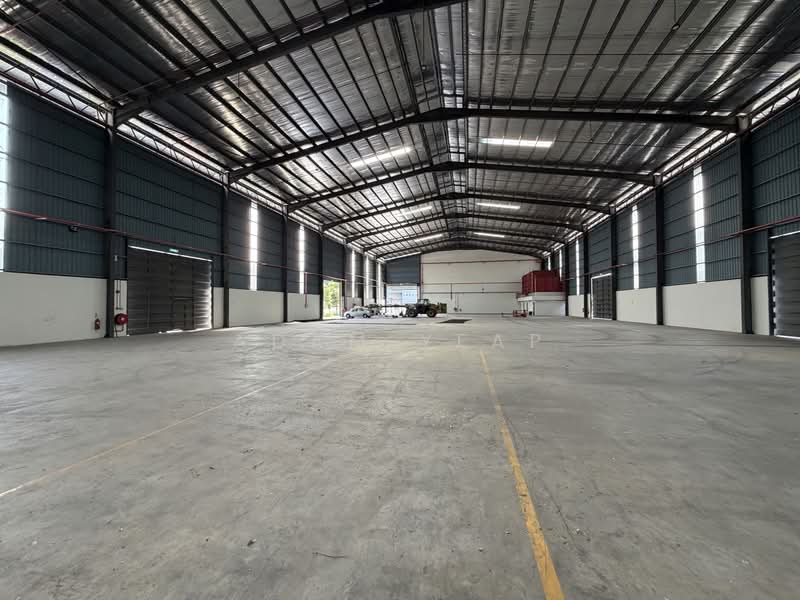 Detached Factory for Rent in Sungai Kapar Indah Industrial Park (Kapar) - Adam Yeap - PropertyGuru.com.my