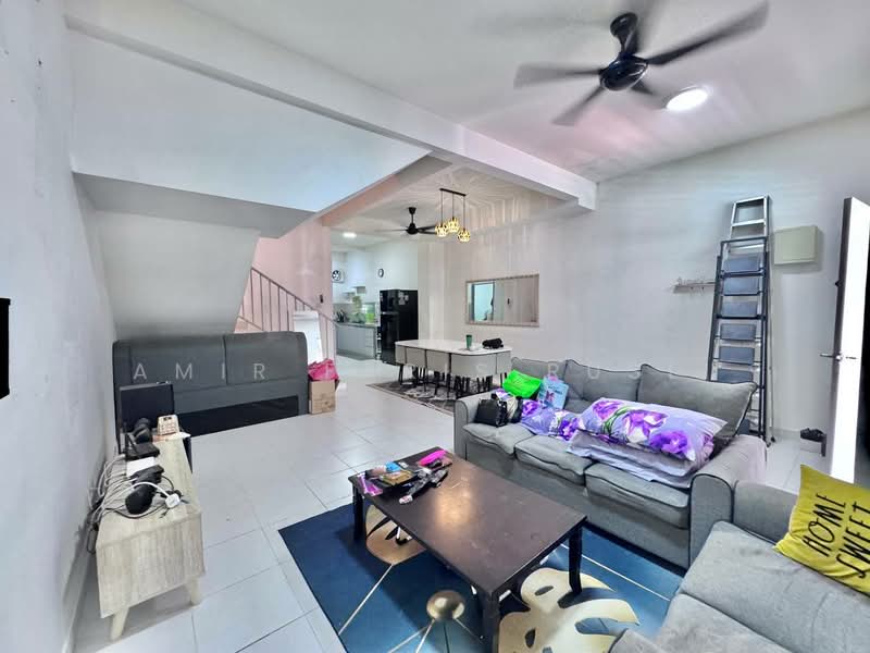 Rumah Teres 2.5 Tingkat untuk Dijual di Taman Pulai Mutiara (Iskandar Puteri (Nusajaya)) - Amir Faris Rusli - Living Room - PropertyGuru.com.my