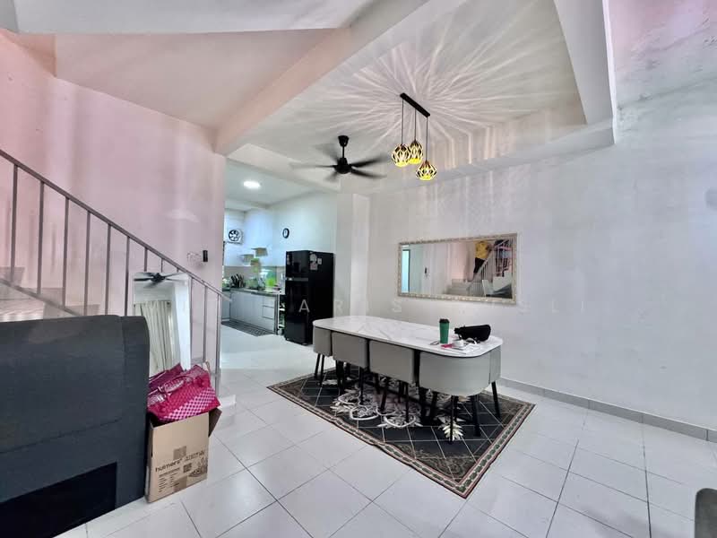 Rumah Teres 2.5 Tingkat untuk Dijual di Taman Pulai Mutiara (Iskandar Puteri (Nusajaya)) - Amir Faris Rusli - Kitchen - PropertyGuru.com.my