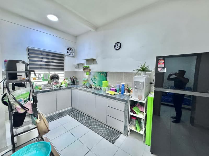 Rumah Teres 2.5 Tingkat untuk Dijual di Taman Pulai Mutiara (Iskandar Puteri (Nusajaya)) - Amir Faris Rusli - Kitchen - PropertyGuru.com.my