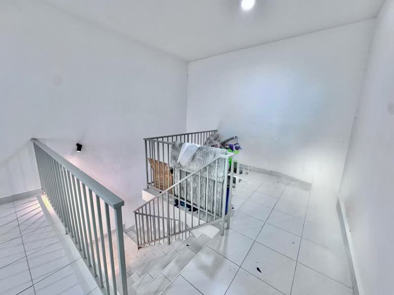 Rumah Teres 2.5 Tingkat untuk Dijual di Taman Pulai Mutiara (Iskandar Puteri (Nusajaya)) - Amir Faris Rusli - Interior - PropertyGuru.com.my