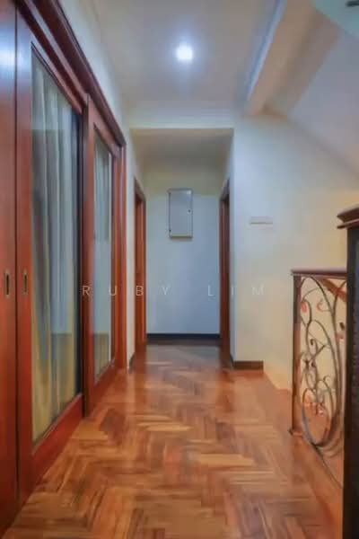 Rumah Teres 3-Tingkat untuk Dijual di Taman Tun Dr Ismail (Kuala Lumpur) - Ruby Lim - Corridor - PropertyGuru.com.my