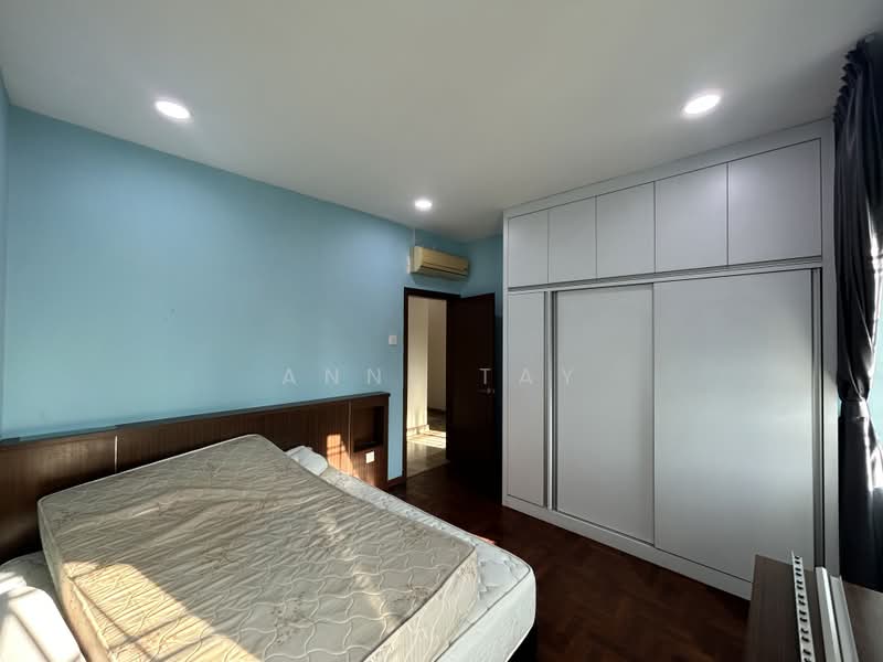 Condominium for Rent at Petrie Condominium - Anne Tay - Bedroom - PropertyGuru.com.my