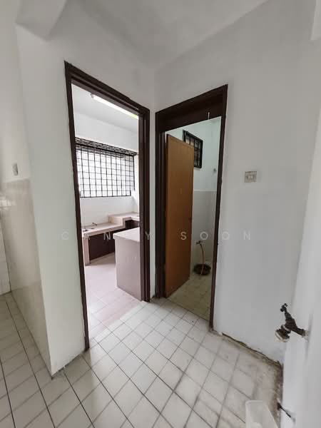 2-storey Terraced House for Sale in Cheras (Kuala Lumpur) - Candy Soon - Kitchen - PropertyGuru.com.my
