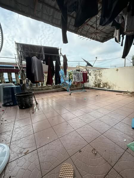 Rumah Teres 2 Tingkat untuk Dijual di Taman Desa Cemerlang (Ulu Tiram) - Jayden Ng - Exterior - PropertyGuru.com.my