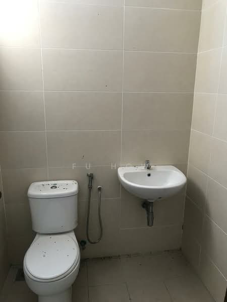 Rumah Teres 3 Tingkat untuk Dijual di Taman Bayu Aman (Butterworth) - FU HOW - Bathroom - PropertyGuru.com.my
