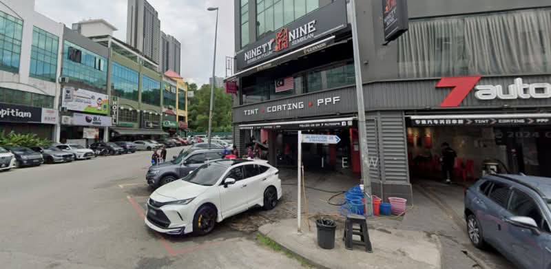Shop for Sale in Bandar Puteri Puchong (Puchong) - Peter Liew - Exterior - PropertyGuru.com.my