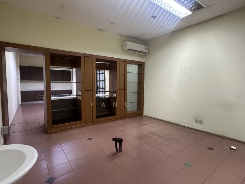 Shop for Rent in Pudu (KL City Centre) - Yang . - Interior - PropertyGuru.com.my