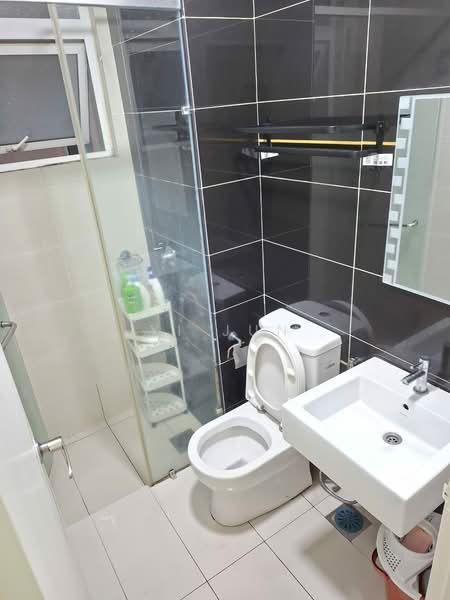 Service Residence for Rent at Skypod Residence - Yi Jun - Bathroom - PropertyGuru.com.my