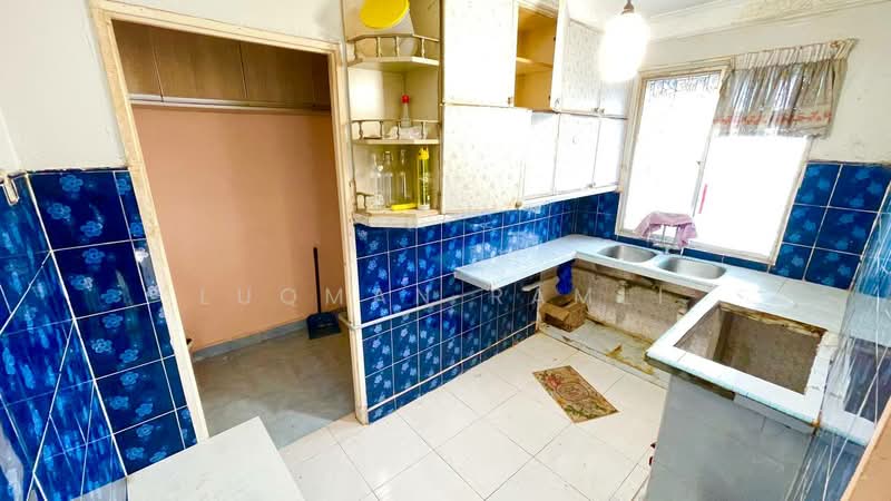 Apartment for Sale at Menara Jentayu Apartment - Luqman Ramli - Kitchen - PropertyGuru.com.my