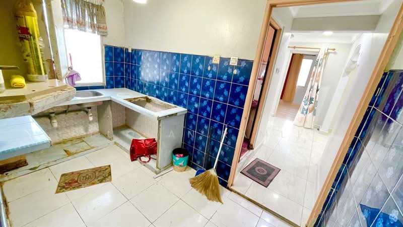 Apartment for Sale at Menara Jentayu Apartment - Luqman Ramli - Kitchen - PropertyGuru.com.my