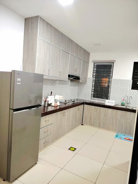 2-storey Terraced House for Rent in Bandar Sri Sendayan (Negeri Sembilan) - Abby Tan - Kitchen - PropertyGuru.com.my